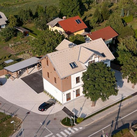 Kalan Boutique Stay Жировница Экстерьер фото