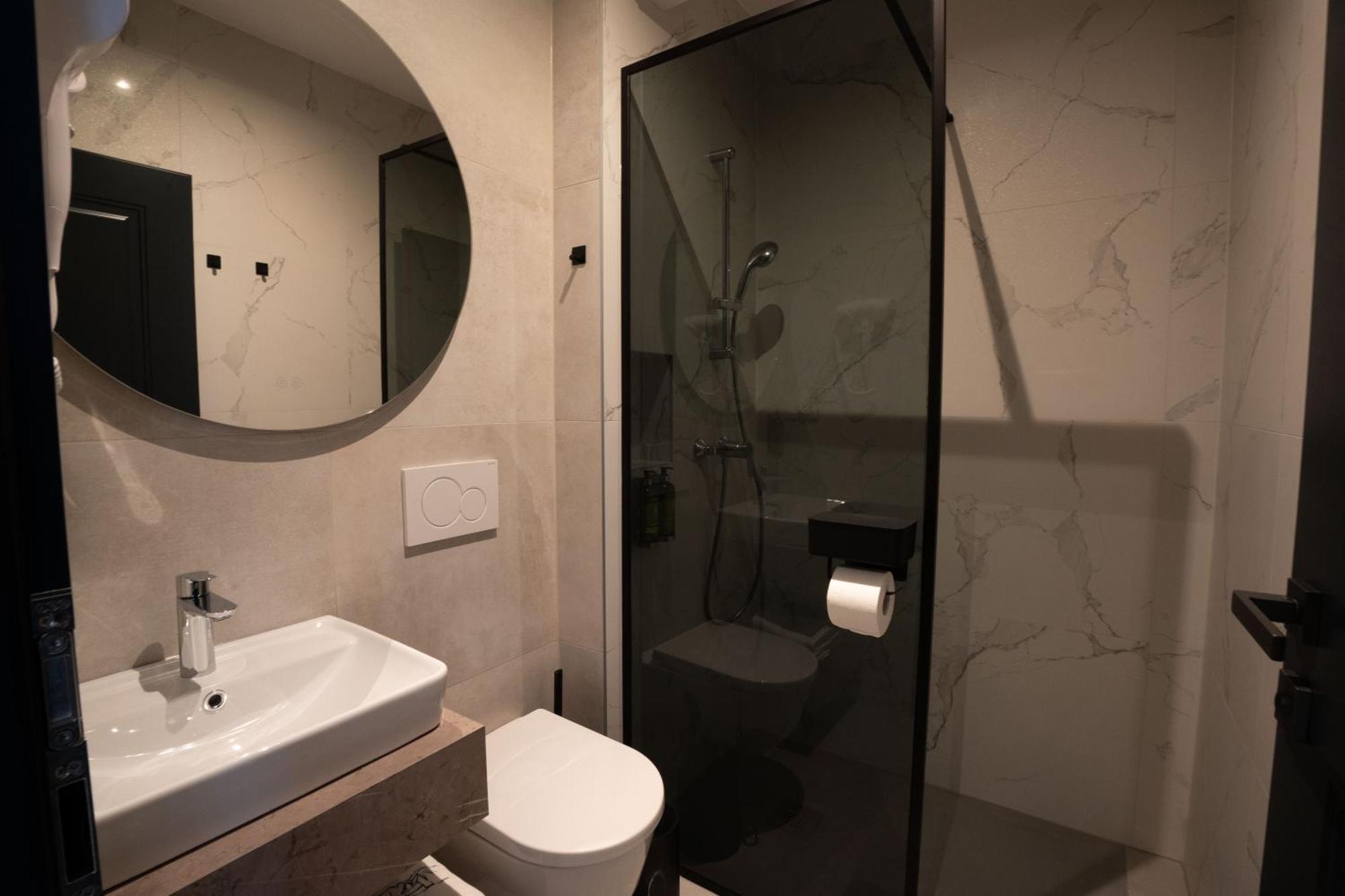 Kalan Boutique Stay Жировница Номер фото