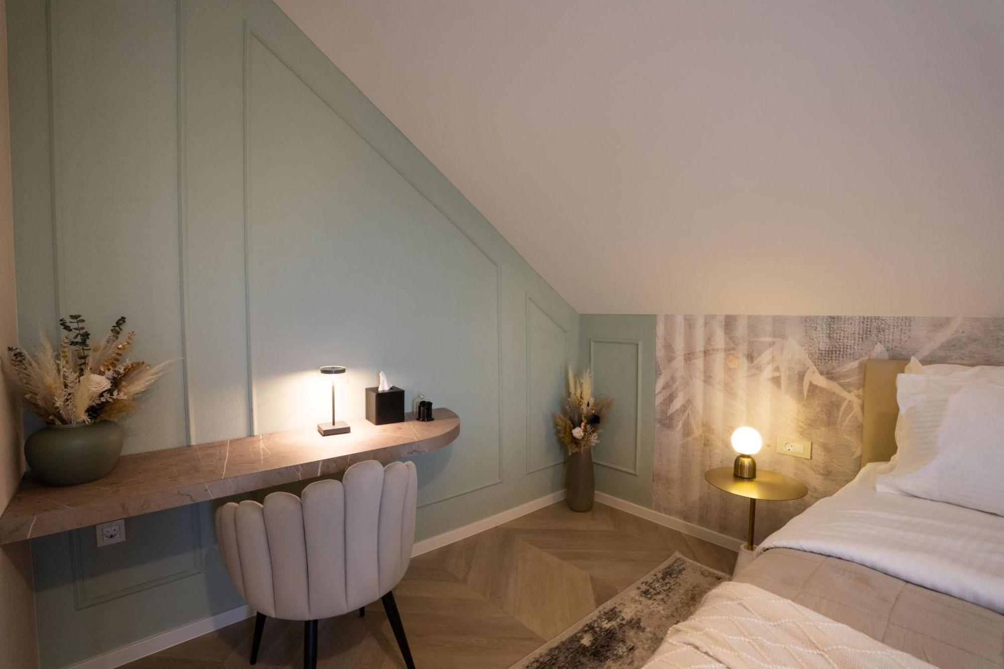 Kalan Boutique Stay Жировница Номер фото