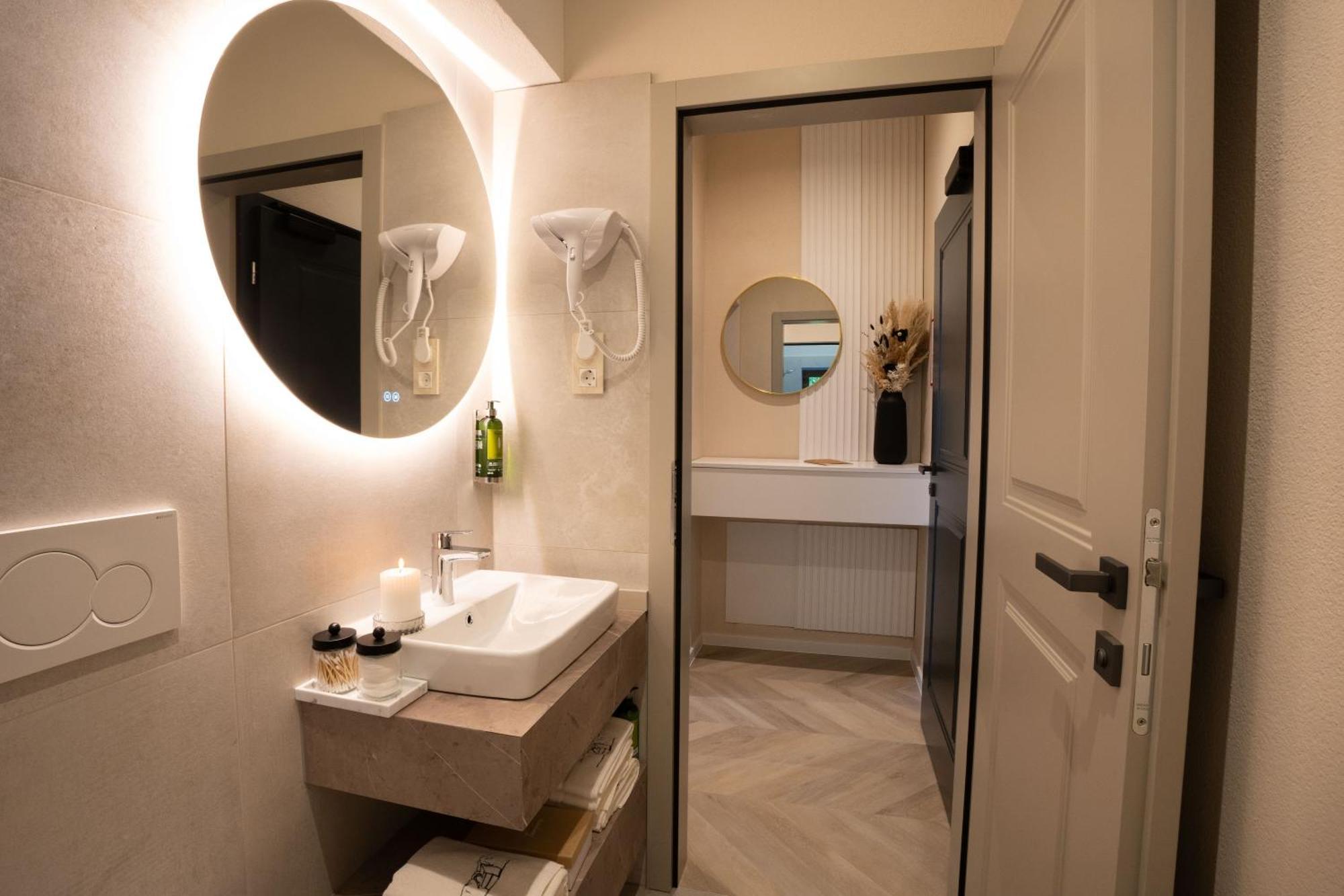 Kalan Boutique Stay Жировница Номер фото